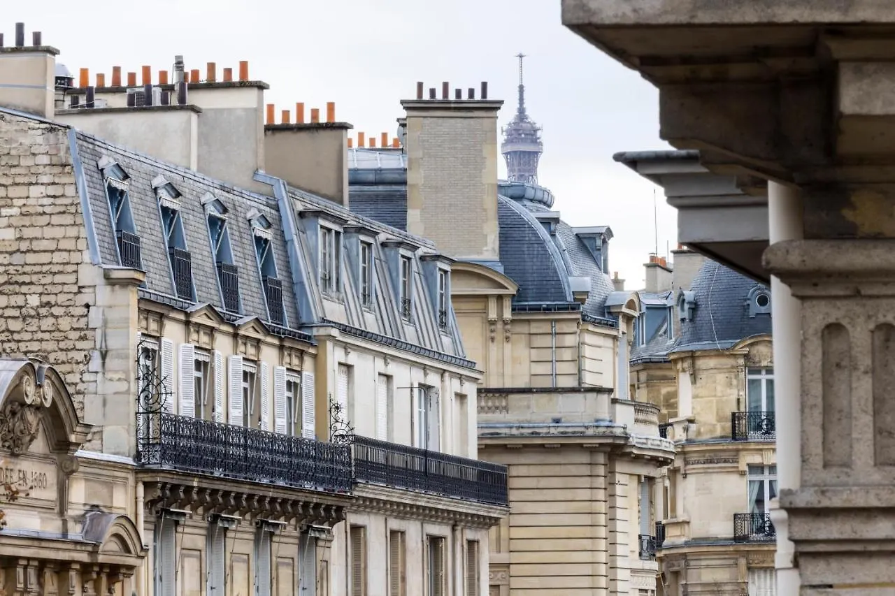 Hotel Toujours & 4*
