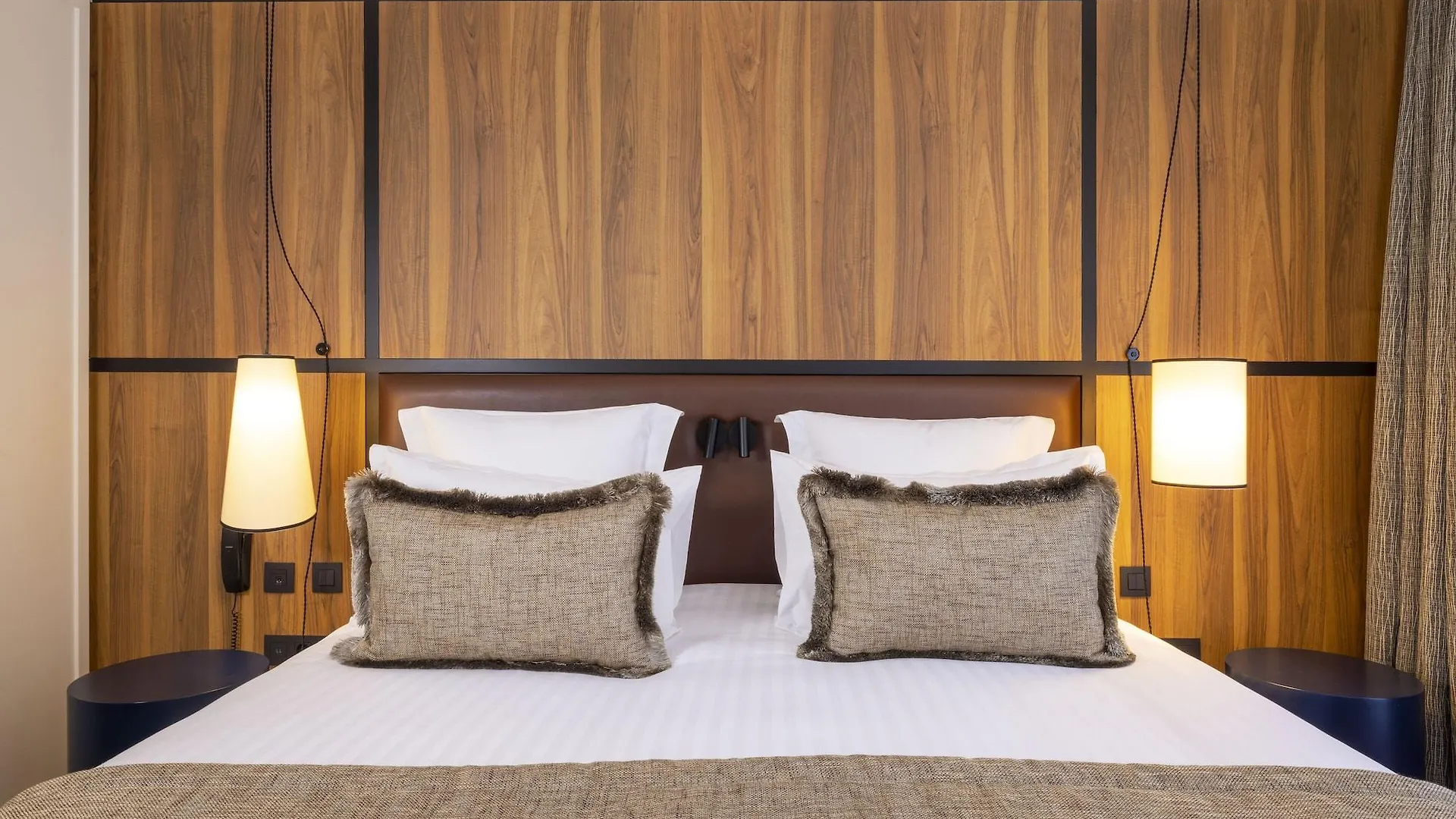 Toujours & 4* Parigi